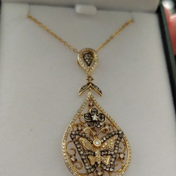 14k Yellow gold Diamond butterfly teardrop pendant - Picture 9 of 14